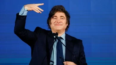 Argentina anuncia corte de impostos sobre celulares e eletrônicos para reduzir preços e combater contrabando