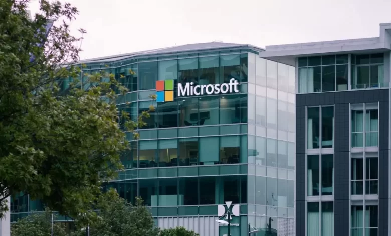 Microsoft elimina armazenamento de senhas no Authenticator em 2025 e aposta em passkeys para maior segurança
