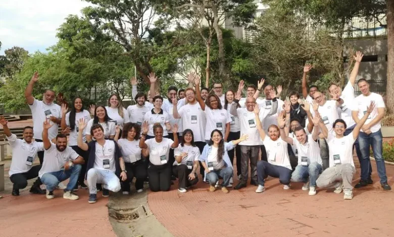 Curso online e gratuito: Escola da Nuvem abre vagas para formação completa em tecnologia e inteligência artificial