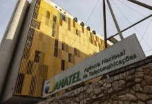 Anatel mantém Oi responsável pela telefonia fixa até conclusão da venda para a Método
