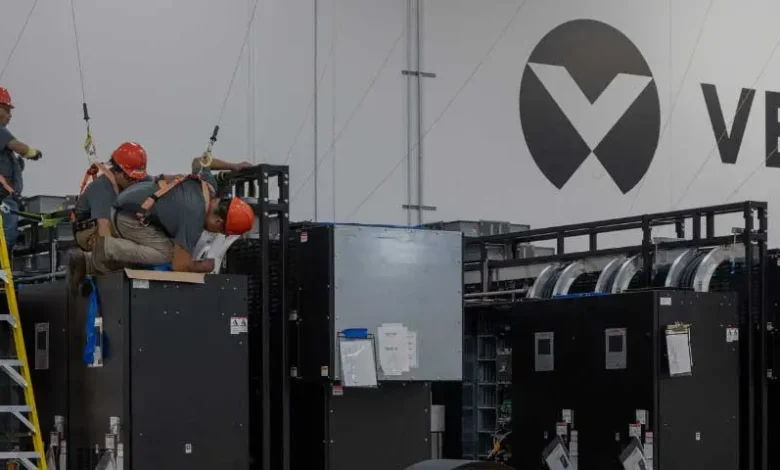 Vertiv compra especialista em microgrids por US$ 1,45 bilhão para atacar um dos maiores gargalos dos data centers de IA: energia