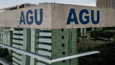 AGU processa 17 plataformas de apostas e pede reparação mínima de R$ 1 bilhão