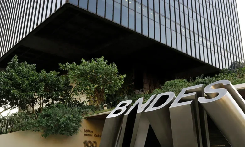 BNDES e Finep escolhem Monashees para gerir fundo de IA que pode mobilizar até R$ 500 milhões
