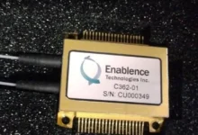 Enablence capta US$ 18 milhões para ampliar produção de chips ópticos nos EUA e no Vietnã