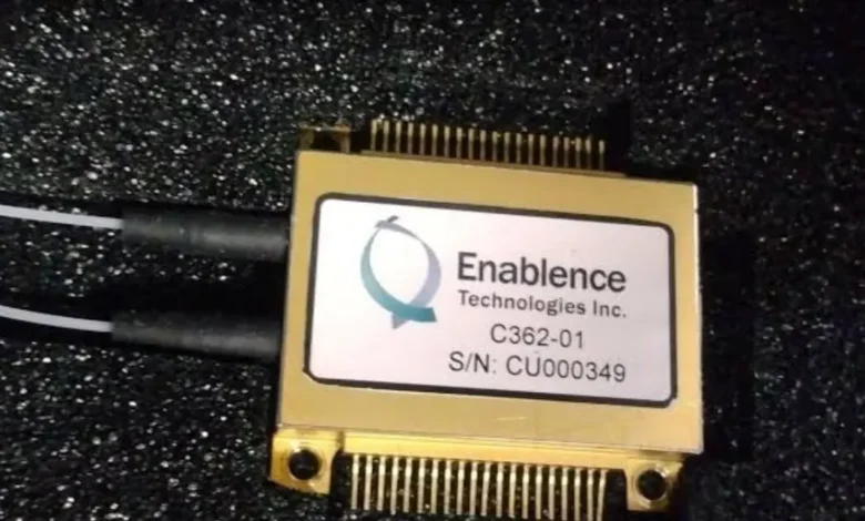 Enablence capta US$ 18 milhões para ampliar produção de chips ópticos nos EUA e no Vietnã