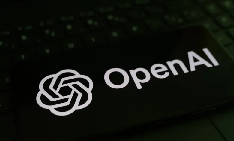 OpenAI compra fabricante de câmeras para smartphones por cerca de US$ 300 milhões
