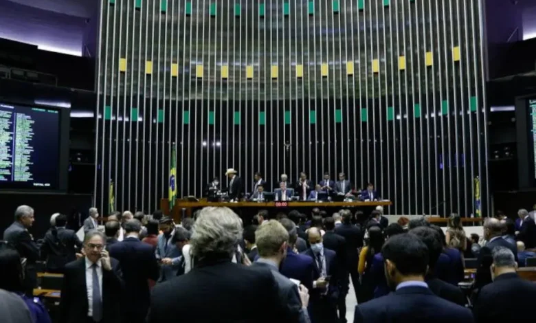 TSE antecipa regulação da inteligência artificial e estabelece regras para uso de IA nas Eleições 2026