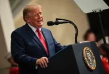 Trump chama pressão para frear inteligência artificial de “conspiração doentia” e coloca China no centro da disputa