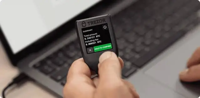 Vazamento ligado à Trezor cresce para quase 81 mil clientes e expõe falha grave na exclusão de dados por fornecedor