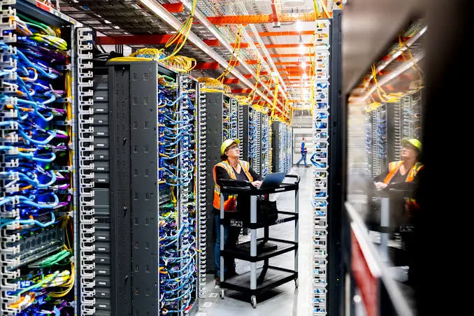Redata coloca Brasil no radar global de data centers e pode acelerar investimentos em IA, diz vice-presidente da AWS