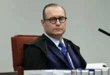 Zanin dá 48 horas para Anatel explicar proposta de internet móvel durante as eleições