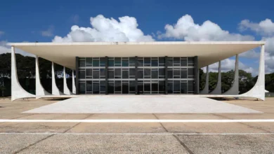 Abrint vai ao STF contra atesto fiscal e trabalhista exigido pela Anatel