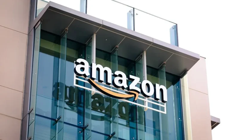 Amazon investe US$ 220 bilhões em tecnologia e vê caixa ficar negativo com avanço da IA