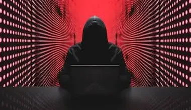 Ataques cibernéticos expõem sistemas industriais com senhas padrão e acesso direto à internet nos EUA