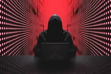 Ataques cibernéticos expõem sistemas industriais com senhas padrão e acesso direto à internet nos EUA