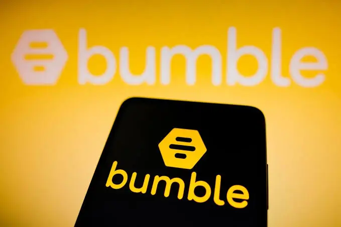 Bumble negocia saída da bolsa em acordo avaliado em cerca de US$ 1 bilhão