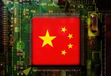 China enfrenta dificuldades na produção de chips de memória para inteligência artificial