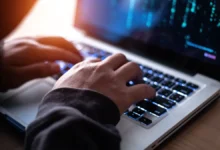 Hacker usa inteligência artificial para comprometer 25 servidores, aponta investigação