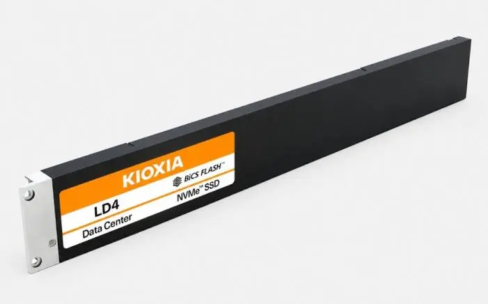 Kioxia apresenta SSD de até 122,88 TB para data centers de grande escala