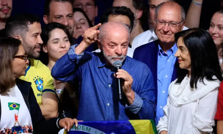 Lula defende regulação das big techs e criação de inteligência artificial brasileira