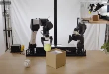 Runway apresenta Praxis-1, modelo de IA que transforma vídeos em aprendizado para braços robótico