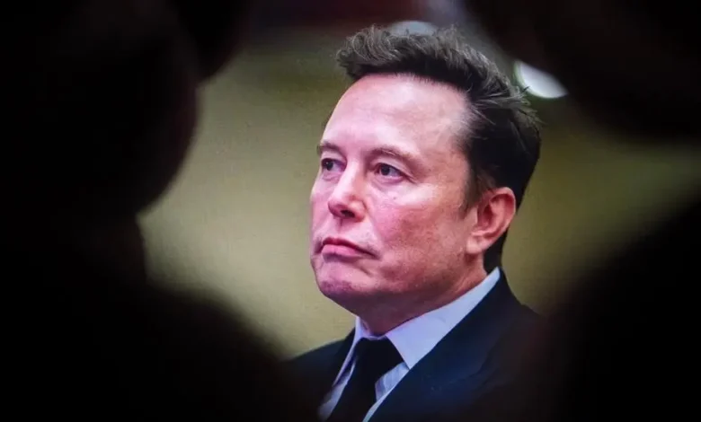 SpaceX dispara 7,6% e fortuna de Elon Musk volta à casa do trilhão de dólares