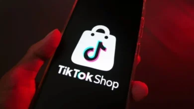 TikTok lança agente de compras com IA e permite comprar produtos do feed com um clique