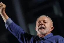Lula anuncia regulamentação das redes sociais como prioridade do novo governo